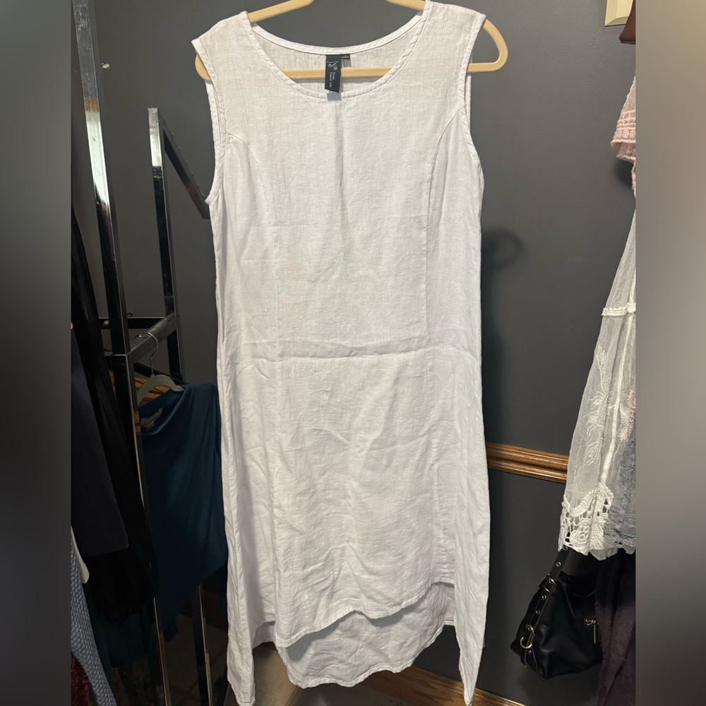 NWOT focus small white linen dress